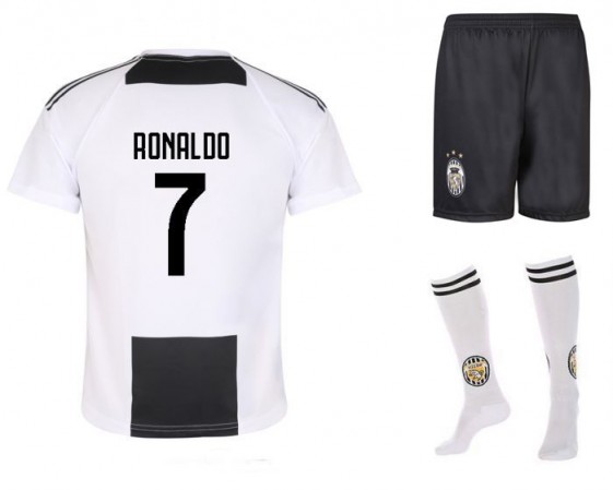 Juventus voetbaltenue Ronaldo 2019-2020