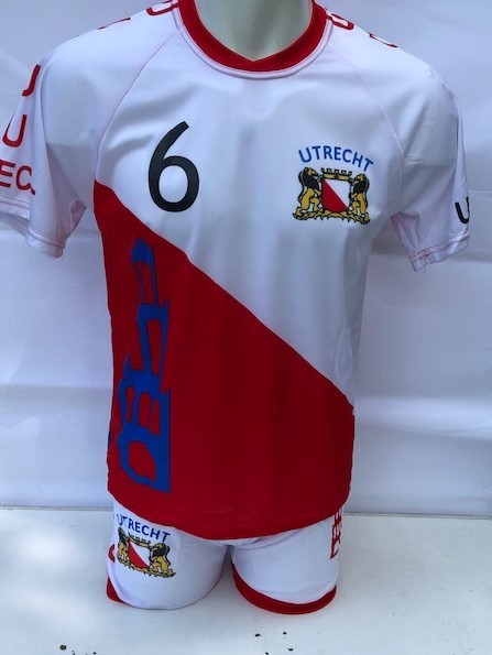 Utrecht voetbalshirt maher 2021-2022