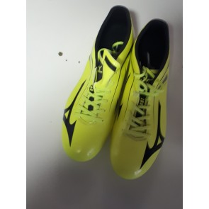 Mizuno voetbalschoen Geel/zwart